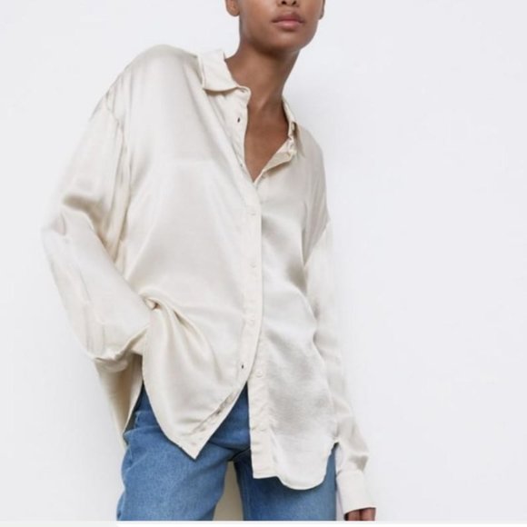 Zara Satin Oversized Button Up Blouse in Cream Ivory size XS - Picture 5 of 11